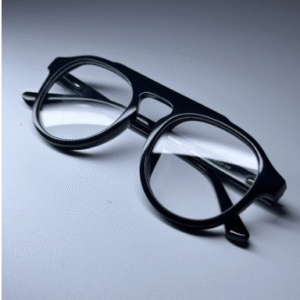 Men and women’s sports riding goggles and eye-protection sunglasses